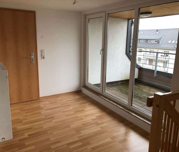 "Wohnen über zwei Etagen" mit Dachterrasse / EBK Abkauf mögl. ! - Photo 4