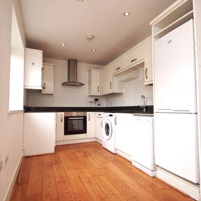 2 bed Apartment for rent - Photo 1