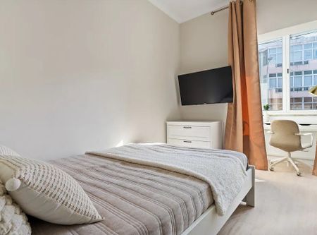 Rua António Aleixo, Amadora, Lisbon 2720-430 - Photo 2