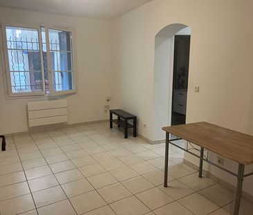 Location Appartement 1 pièce 23m² - Photo 1