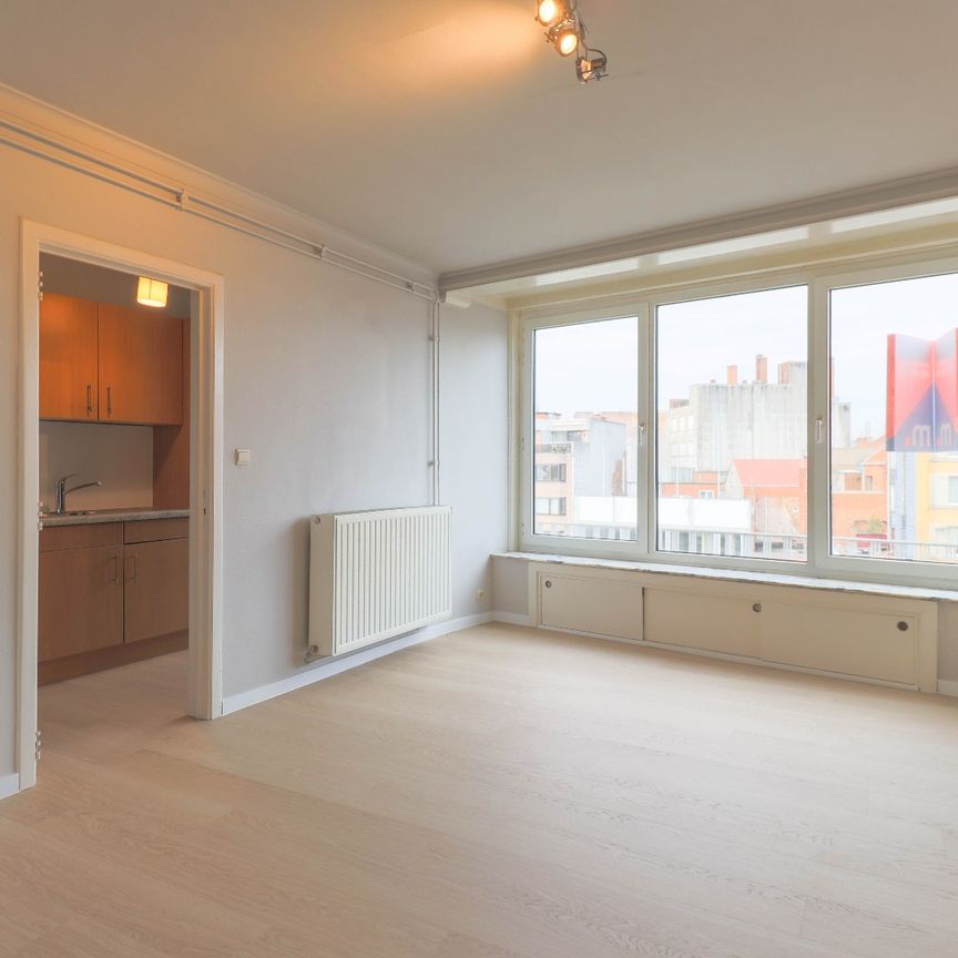 Appartement te huur in Kortrijk - Photo 1