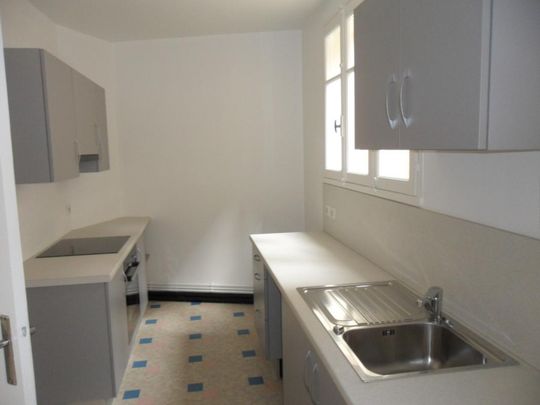 Location Maison 6 pièces 156m² CHARTRES 28000 - Photo 1