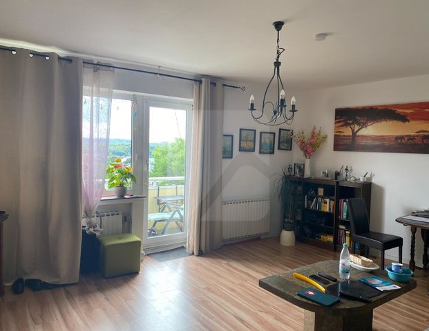 Lüdenscheid: Gemütliche 3-Zimmer-Wohnung mit Balkon Nähe Christus-Kirche - Foto 1