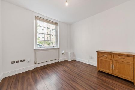 3 bedroom detached house to rent - Photo 4