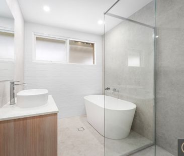 Fully Renovated 3 Bedroom Brick Home - Photo 5