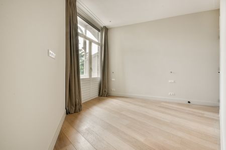 For rent: Moreelsestraat 1B, 1071 BJ Amsterdam - Foto 2