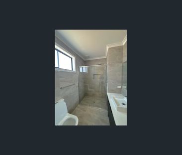 Modern Family Home with Stylish Features - Photo 6