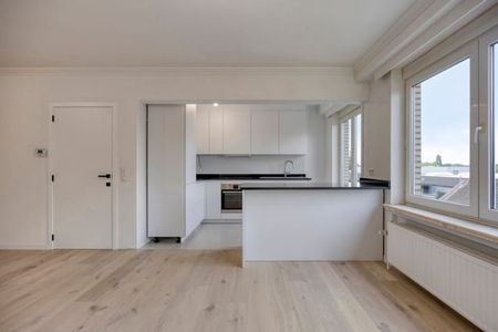 Appartement te huur - Foto 3