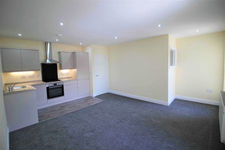 Woodplumpton Road, Ashton On Ribble - Photo 5