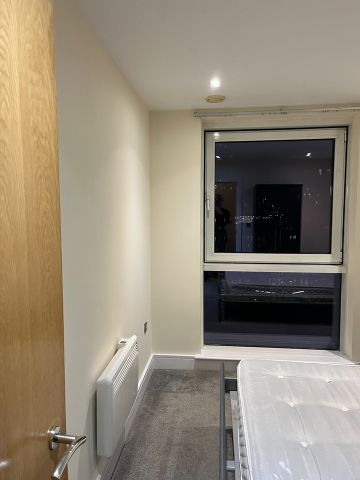 1 Bed Flat, Wharfside Point South, E14 - Photo 5