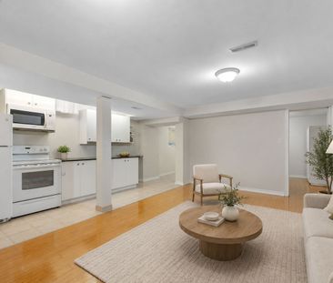 For Lease - 66 Carrier Crescent, Vaughan, Ontario - Photo 3