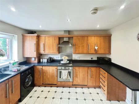 2 bedroom end of terrace house to rent - Photo 5