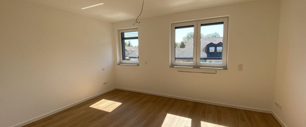 Tawern - Rollstuhlgerechte Neubauwohnung in ruhiger Lage! - Foto 1