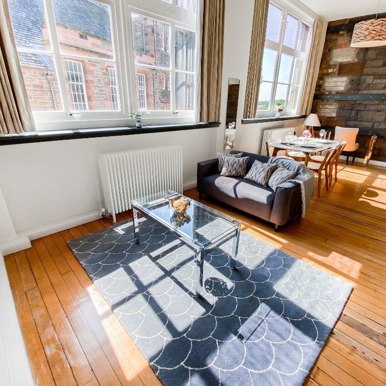 1 Bed Flat, Mcdonald Road, EH7 - Photo 1