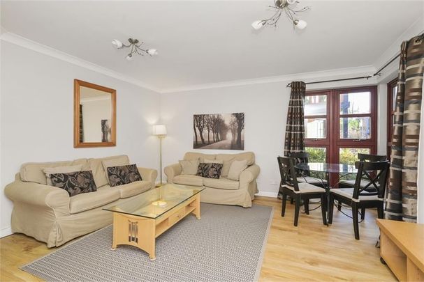 2 Bed Flat, East Werberside, EH4 - Photo 1