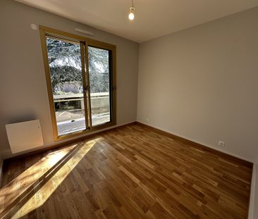 Location Appartement 2 pièces 37m² ENGHIEN LES BAINS 95880 - Photo 2