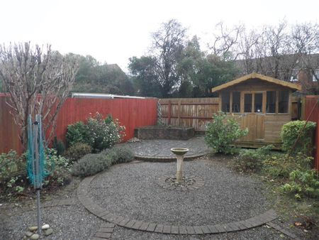 Castle Carey Gardens - Photo 3