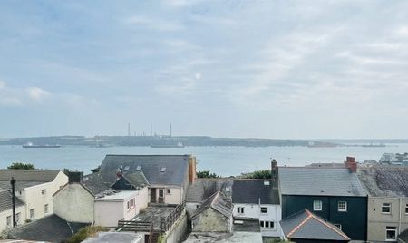 Milford Haven, Milford Haven, SA73 - Photo 3