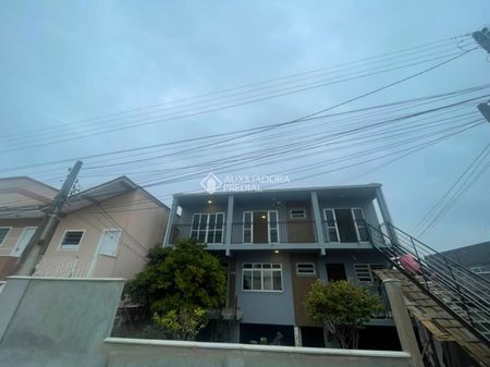 Apartamento com 1 quarto e 30m² para alugar em Barreiros, São José. - Photo 2