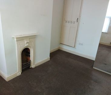 2 Bed Terraced House, Parry Street, LE5 - Photo 6