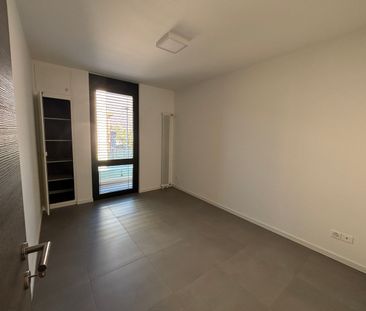 AFFITTASI LUMINOSO 2.5 LOCALI IN STABILE RECENTEMENTE RINNOVATO - Foto 3