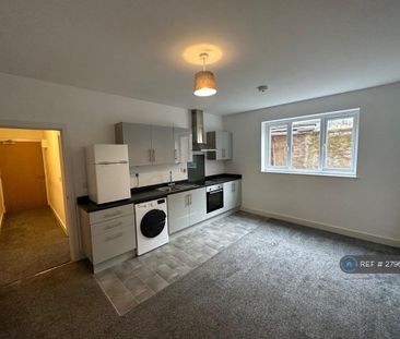 1 bedroom flat to rent - Photo 4