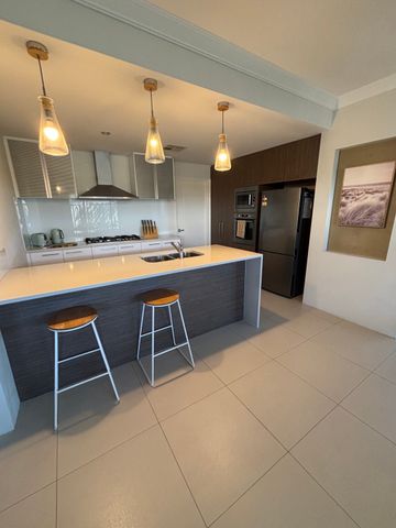 Golden Bay - Photo 3