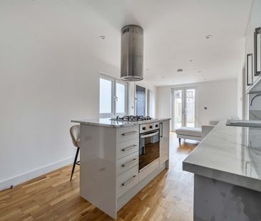 2 bedroom maisonette to rent - Photo 5