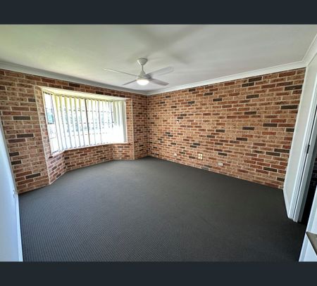 2 McHale Way, Box Hill, NSW 2765 - Photo 2