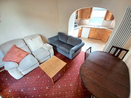 Upper East Hayes, Bath, Somerset, BA1 - Photo 2