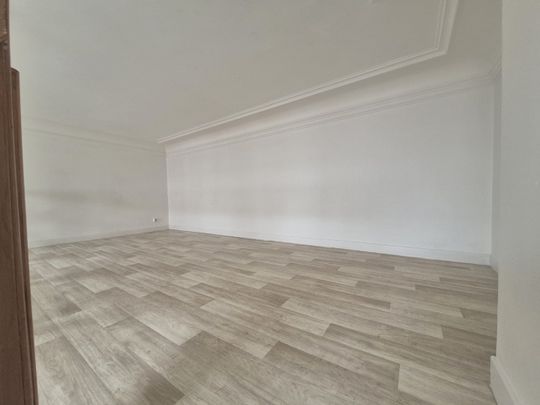 Location Appartement 1 pièce 27m² ROUBAIX 59100 - Photo 1