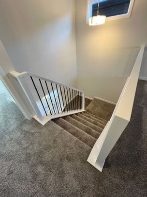 Beautiful 3 Bedroom home in Wolf Hollow - Photo 1