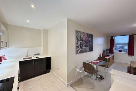 Winchester Road, Town Centre, Basingstoke, RG21 - Photo 2