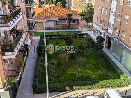 Piso en alquiler en Calle del Capitán Cortés - Photo 5