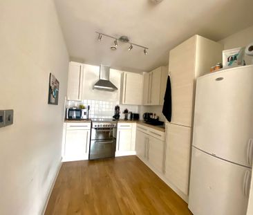 Lynmouth Avenue, Chelmsford - Photo 3