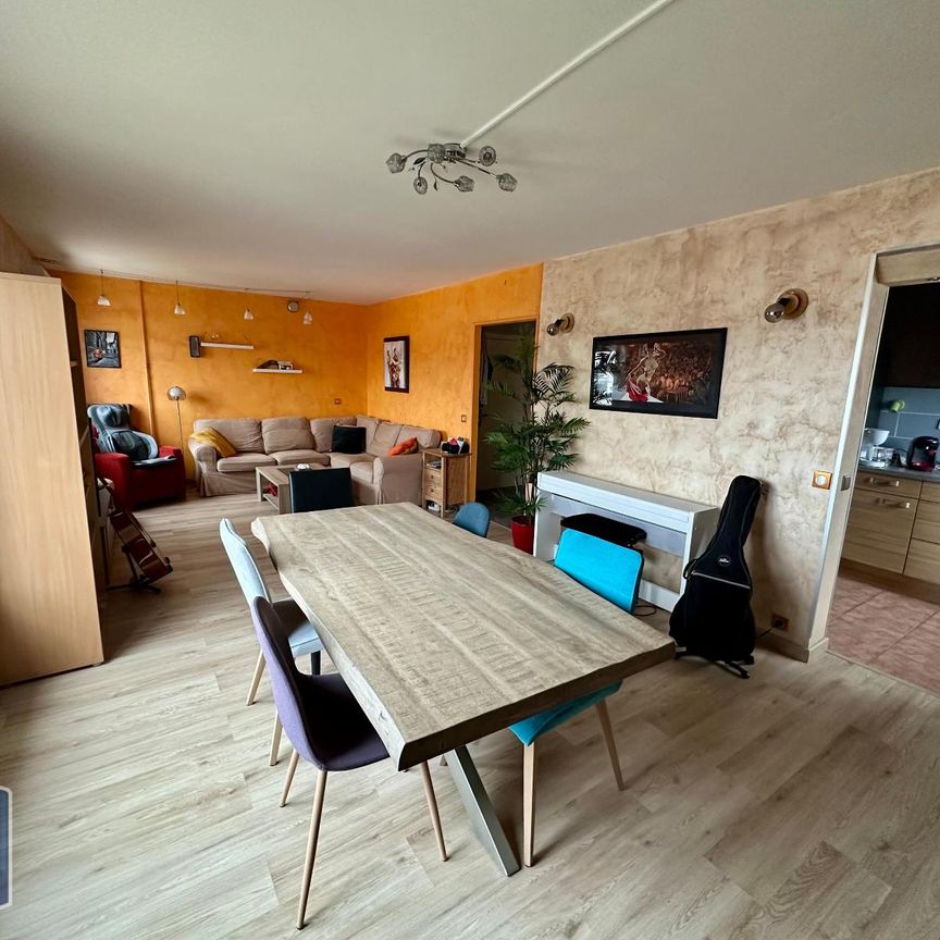 Location Appartement 3 pièces 72m² CHATEAUROUX 36000 - Photo 1