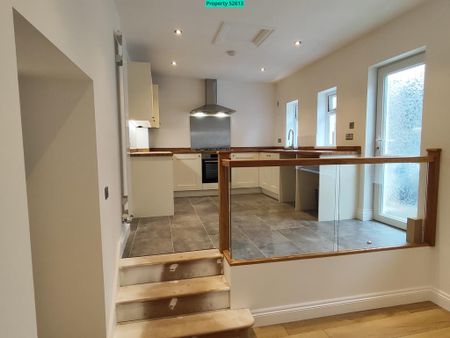 3 bedroom semi-detached house to rent - Photo 3