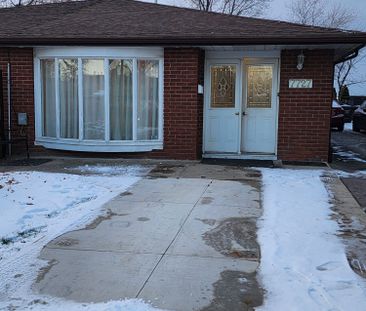 For Lease - 7727 Kittridge Drive, Mississauga, Ontario - Photo 1
