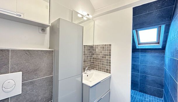 maison 4 pièces 83m2 REIMS 1 150 euros - Photo 1