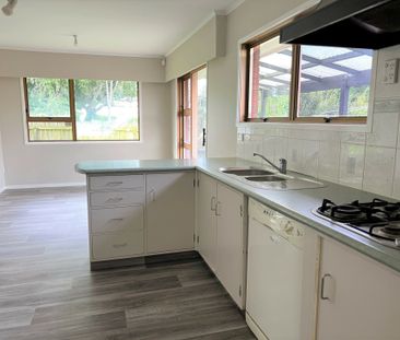 4 Bedroom - Buckland Road, Mangere East - Photo 1