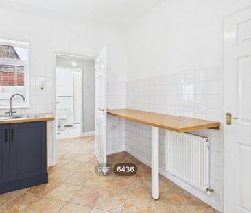 2 bedroom terraced house to rent - Photo 6