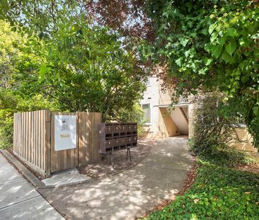 "Living at Weeroona" - Photo 2
