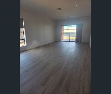 14a Janice Street, Murray Bridge, SA 5253 - Photo 4