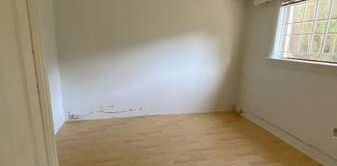 One Bedroom for rent - Photo 2