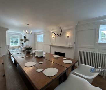 7 bedroom detached house to rent - Photo 3