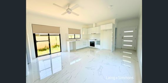 Modern two-bedroom granny flat in a convenient Plumpton location - Photo 2