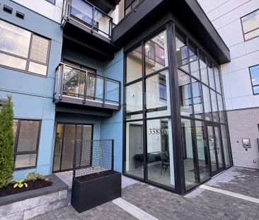 #610 33886 Pine Street - Photo 1