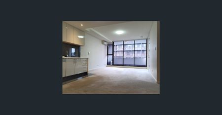 Two Bedroom in Popular Complex Facing Internal Courtyard - Photo 4