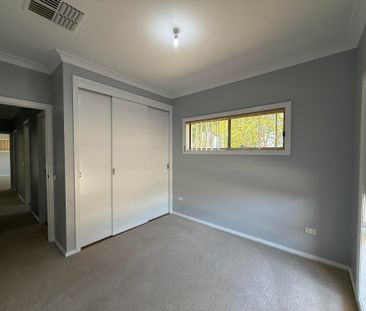 2 / 540 Margaret Place, LAVINGTON NSW 2641 - Photo 1