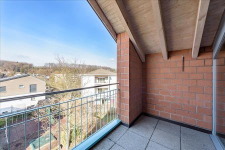 Schöne Dachwohnung an zentraler Lage! - Foto 3